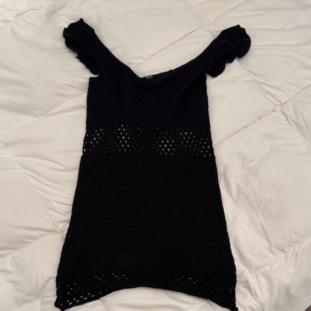 Black Knit Off-Shoulder bathing suit cover up